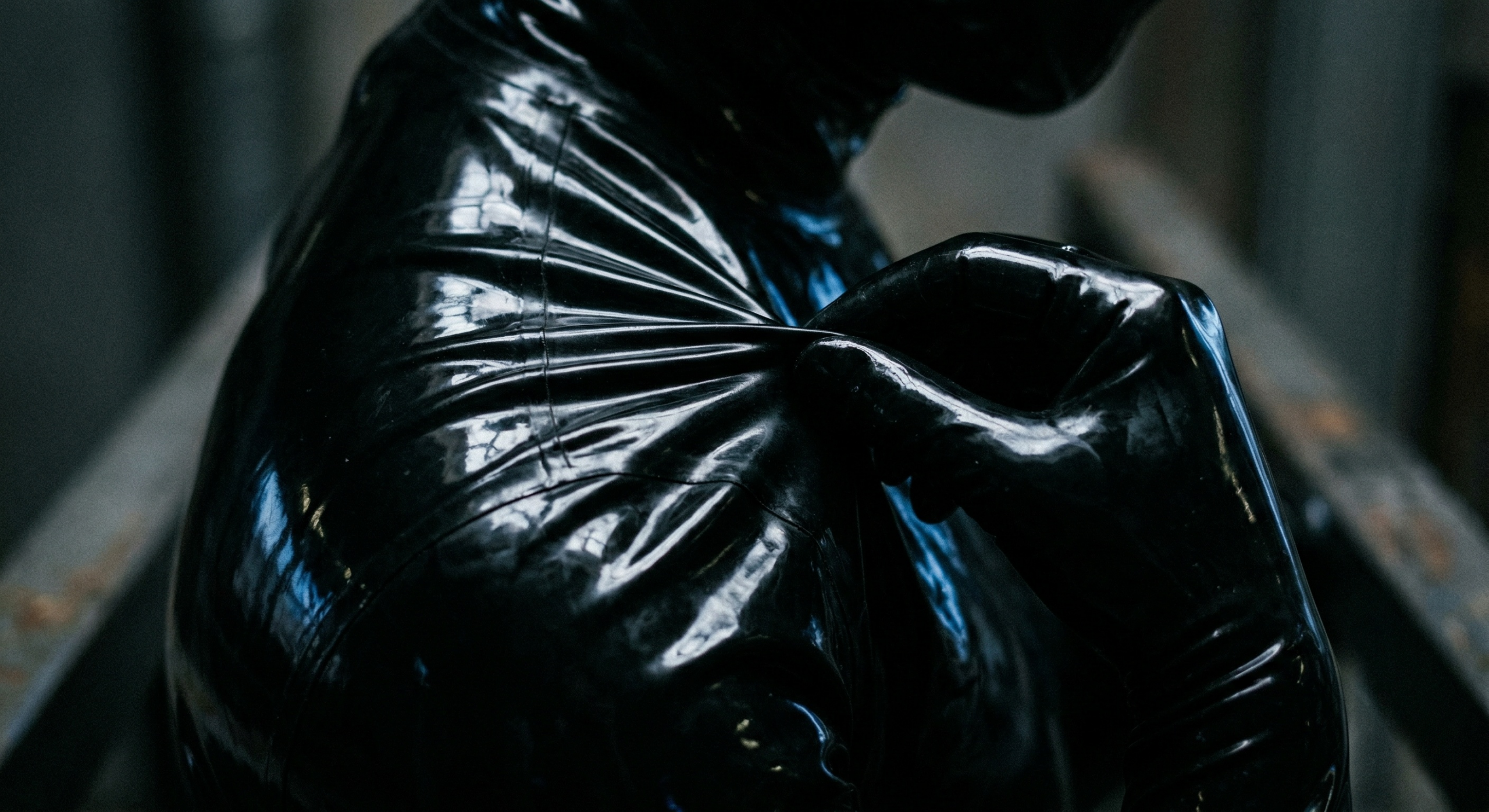 latex-fetish-psychology-origin-tactile-visual-triggers